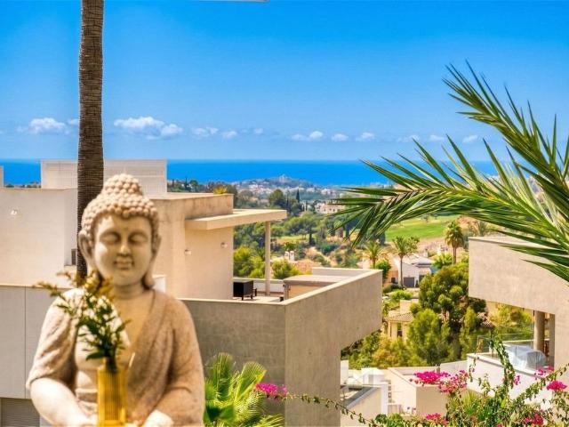 Piso en venta en Artola, Costa del Sol Occidental