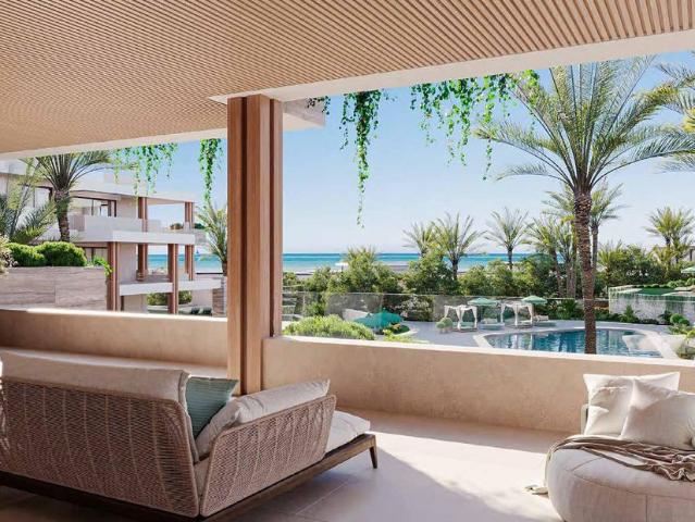 Piso en venta en Barriada Islas Canarias, Costa del Sol Occidental