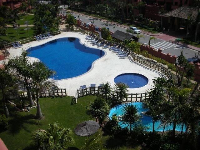 Piso en venta en Barriada Islas Canarias, Costa del Sol Occidental
