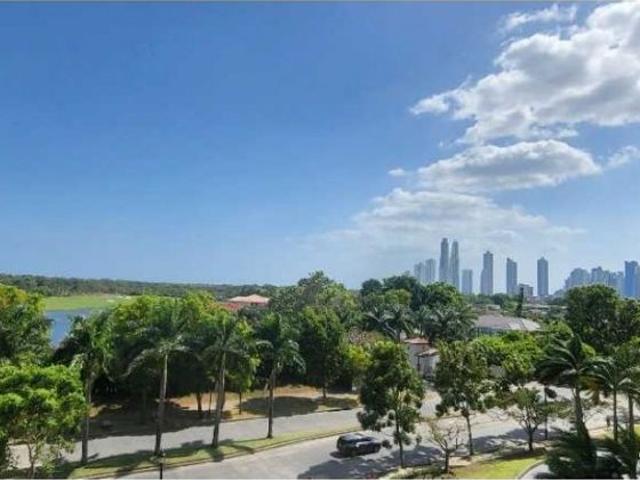 Piso exclusivo en venta en Juan Díaz, Provincia de Coclé
