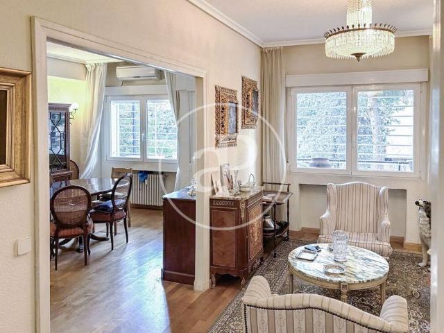 Piso en venta en Madrid, Jerónimos