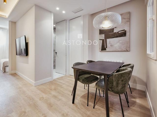 Piso en venta en Medina-sidonia, Madrid