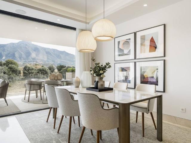 Piso en venta en Nueva Andalucía, Costa del Sol Occidental