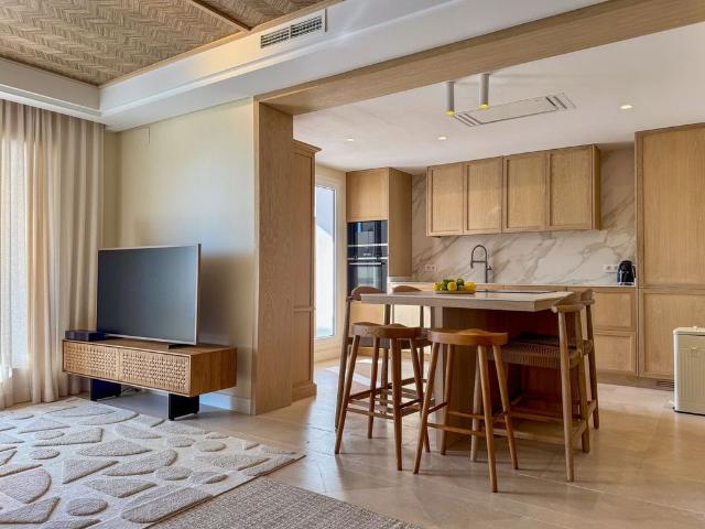 Piso en venta en Nueva Andalucía, Marbella