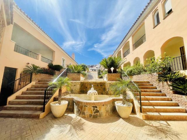 Piso en venta en Nueva Andalucía, Costa del Sol Occidental