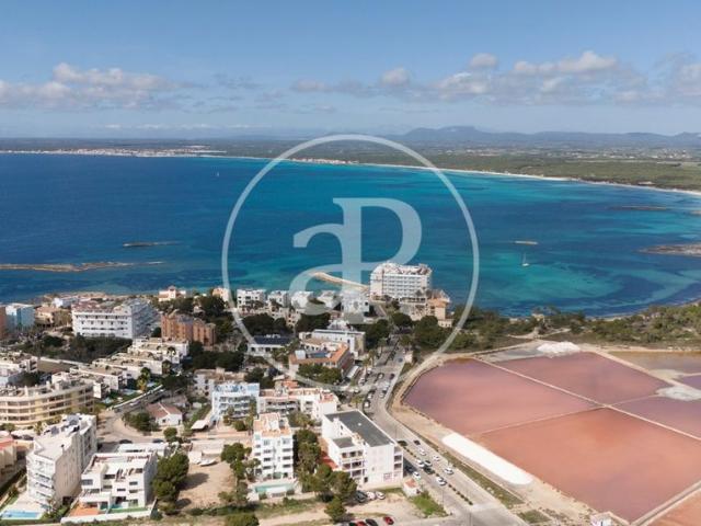 Piso en venta en Cala Llombards, Migjorn