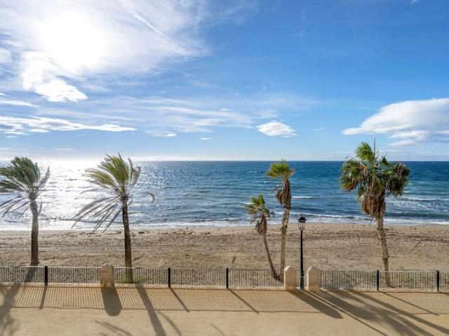 Piso en venta en El Vicario, Costa del Sol Occidental