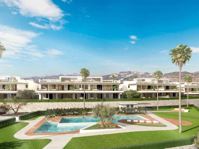 Piso en venta en Marbella, Elviria
