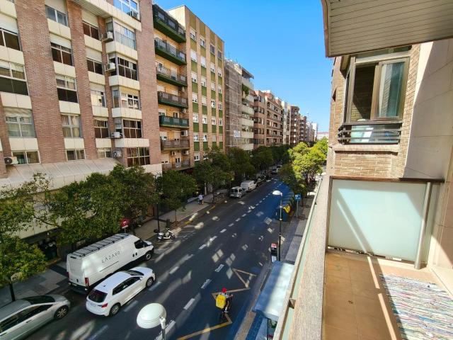 Apartamento en alquiler en Universidad, Zaragoza