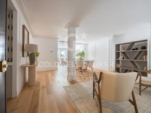 Casa en venta en Recoletos, Madrid