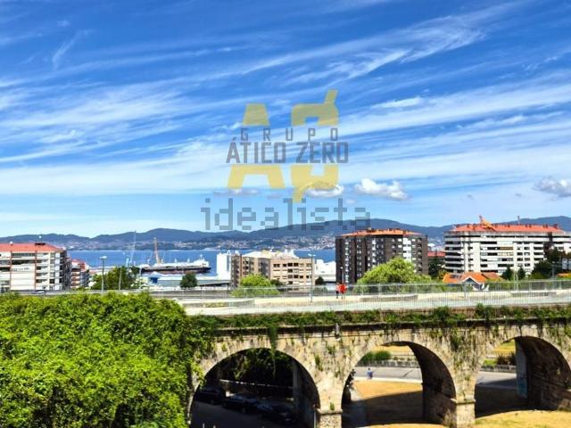 Piso en venta en Lavadores, Vigo