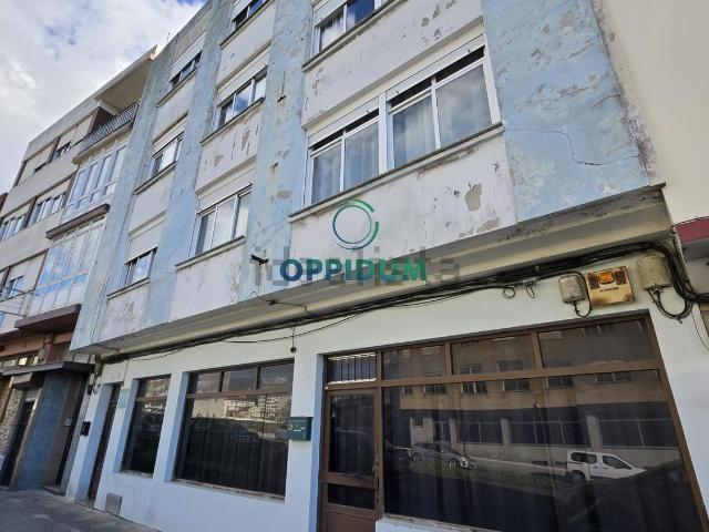 Piso en venta en Fene, O Cruceiro