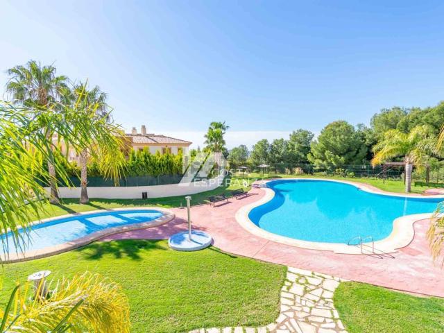 Piso en venta en Urbanització Golf Badia, la Marina Baixa