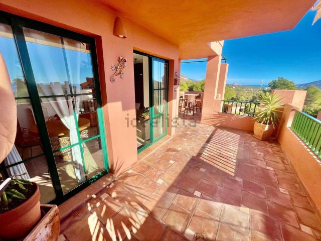 Ático en venta en Urbanització Golf Badia, Finestrat