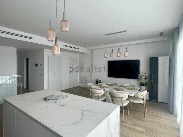 Dúplex en alquiler en la Marina Baixa, Valencia