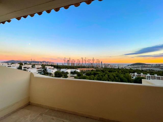 Dúplex en venta en la Marina Baixa, Valencia
