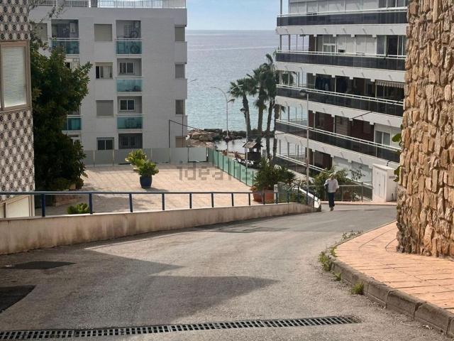 Piso en venta en la Cala de Finestrat, Finestrat