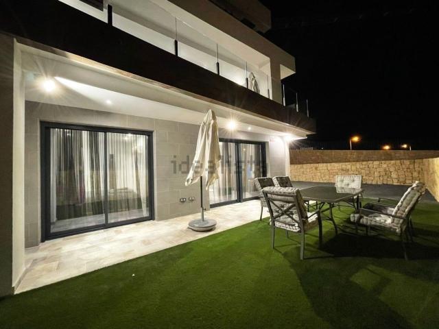 Dúplex en venta en la Marina Baixa, Valencia