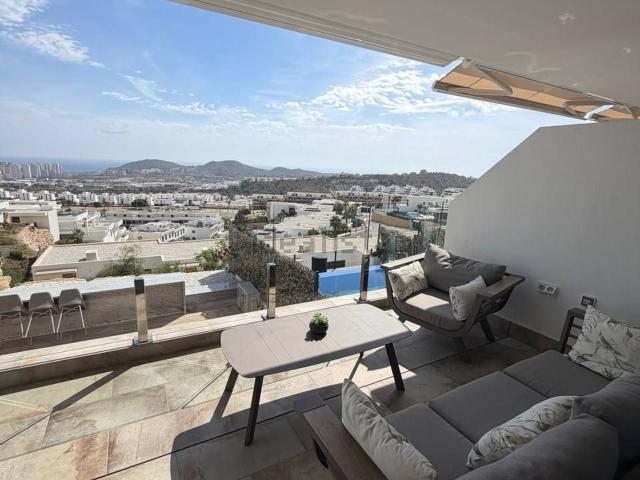Dúplex en alquiler en Finestrat, Alacant / Alicante