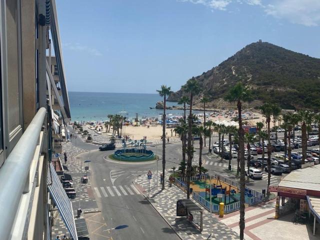 Piso en venta en la Cala de Finestrat, Finestrat