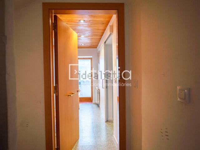 Piso en venta en Flaçà