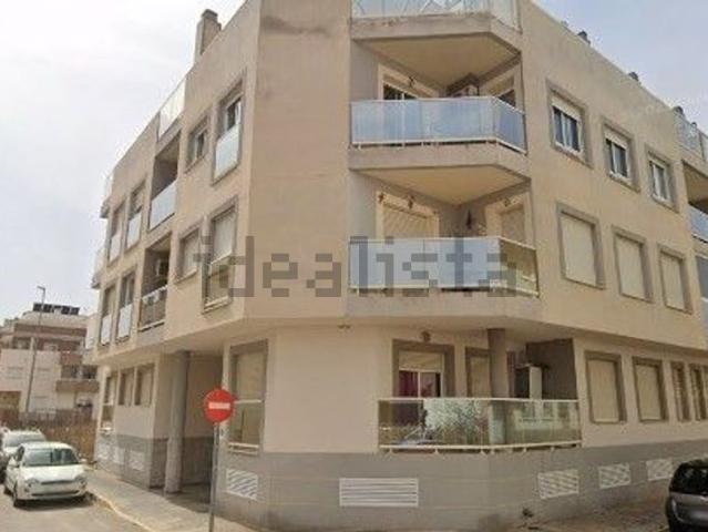 Piso en venta en Formentera Del Segura