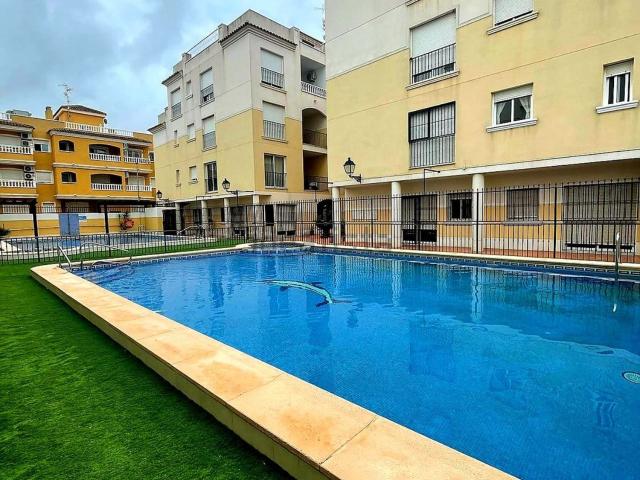 Piso en venta en Formentera Del Segura, Los Palacios