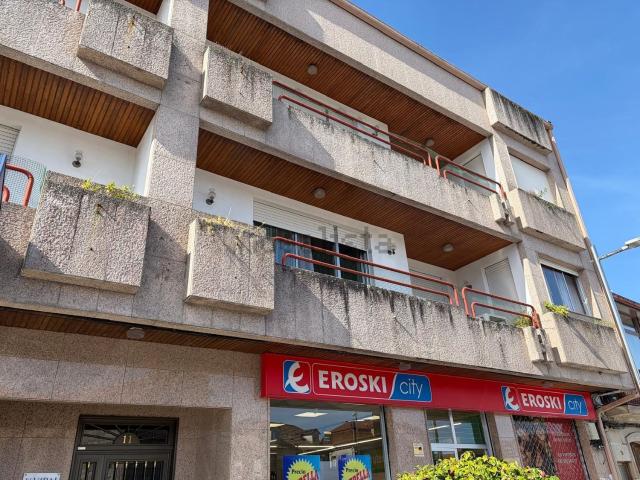 Piso en venta en Fornelos de Montes, Vigo