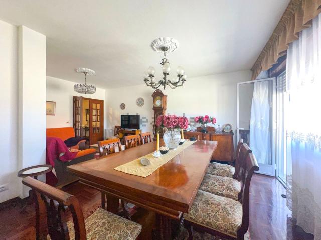 Piso en venta en Fornelos de Montes, Vigo