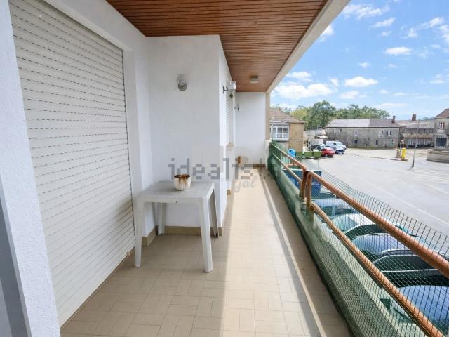 Piso en venta en Fornelos de Montes, Vigo