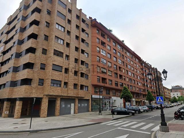 Piso en venta en Oviedo, La Tenderina