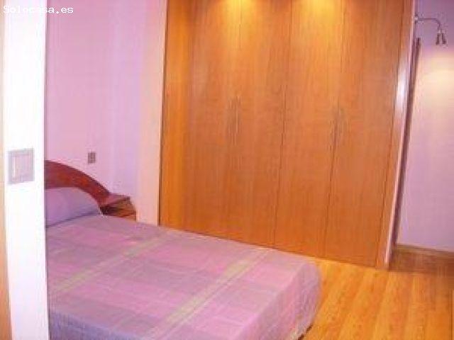 Piso en alquiler en Huerta del Rey, Valladolid