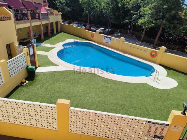 Piso en alquiler en Los Pacos, Fuengirola