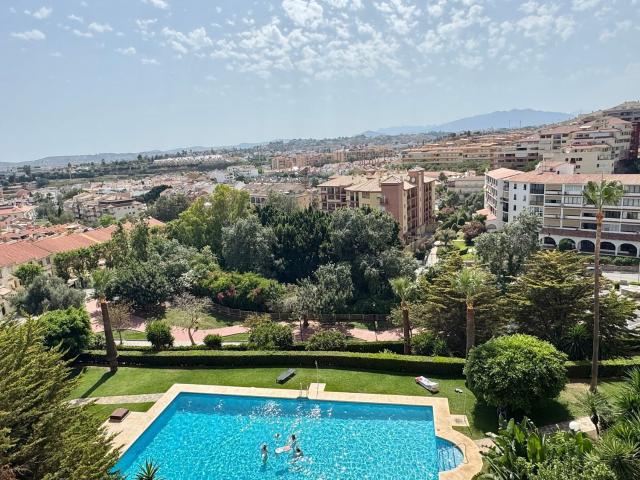 Piso en alquiler en Los Pacos, Costa del Sol Occidental