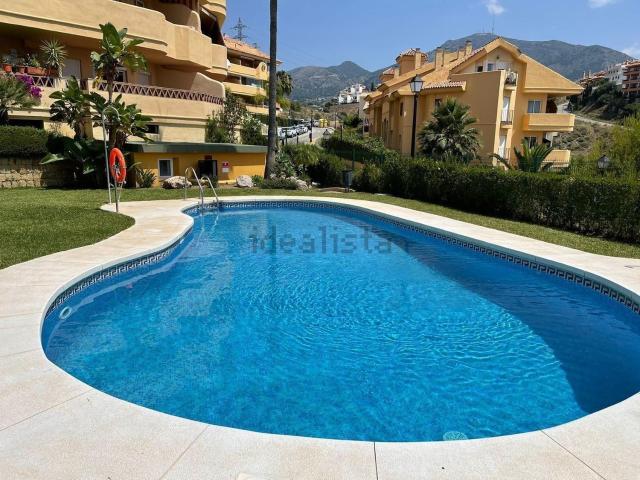 Ático en alquiler en Los Pacos, Costa del Sol Occidental