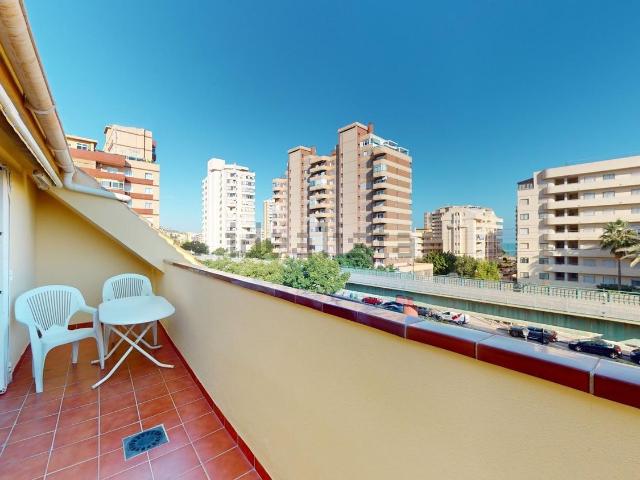 Ático en alquiler en Los Boliches, Costa del Sol Occidental