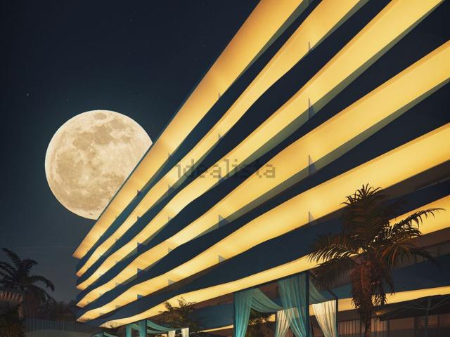 Piso en venta en Los Pacos, Costa del Sol Occidental