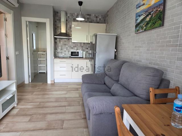 Piso en alquiler en Puerto de la Torre, Málaga-Costa del Sol