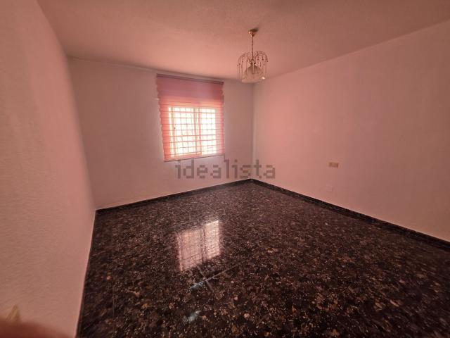 Piso en venta en Puerto de la Torre, Málaga-Costa del Sol