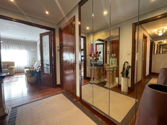 Piso en venta en Kurtzea, Galdakao