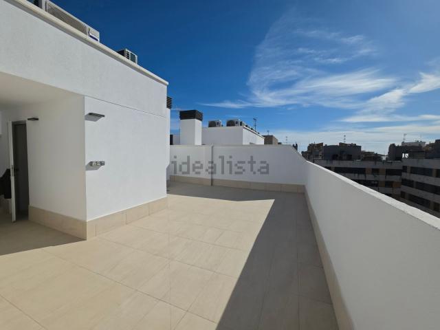 Ático en venta en Vistahermosa, l'Alacantí