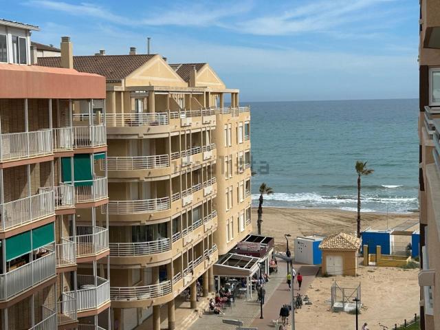 Piso en venta en La Mata, el Baix Segura / La Vega Baja