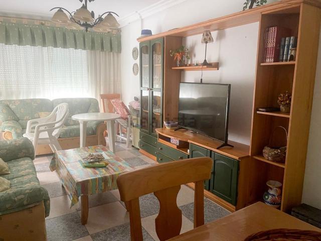 Piso en alquiler en Torrevieja, Valencia