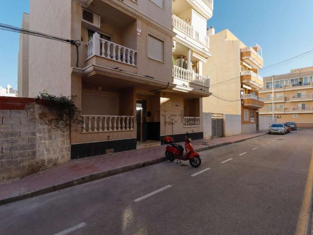 Piso en venta en La Mata, el Baix Segura / La Vega Baja