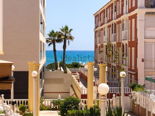Dúplex en venta en La Mata, Torrevieja