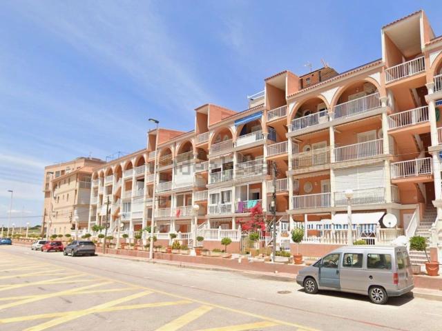 Piso en venta en Torrevieja, Valencia