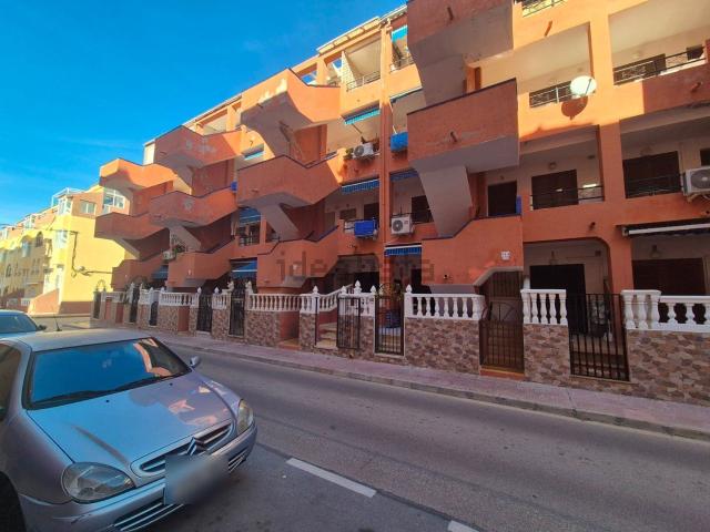 Piso en venta en La Mata, el Baix Segura / La Vega Baja