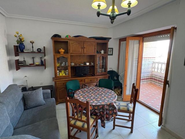 Piso en alquiler en Torrevieja, Valencia