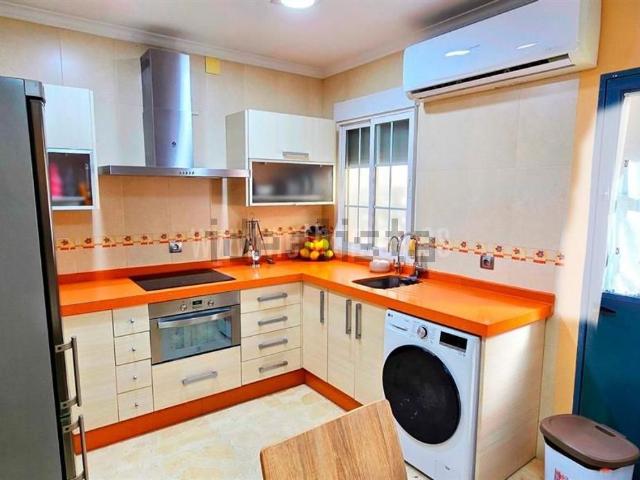 Dúplex en alquiler en Carretera de Cádiz, Málaga-Costa del Sol