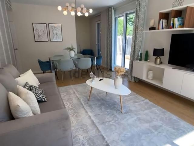 Piso en alquiler en Domeny, Girona